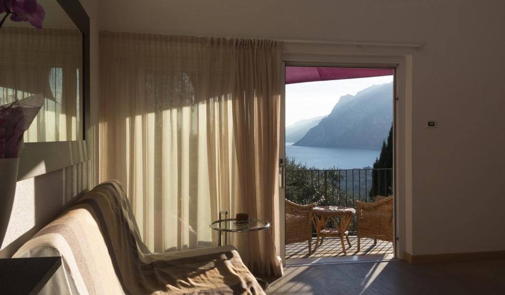Hotel Isola Verde Torbole Sul Garda Exteriér fotografie